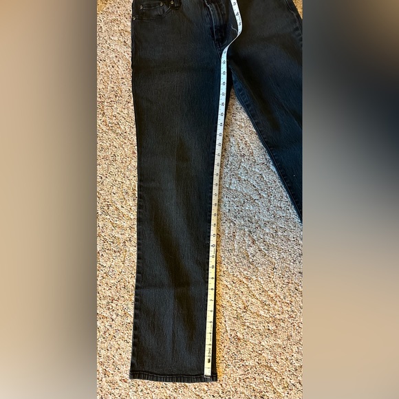 Jeans - Picture 6 of 6